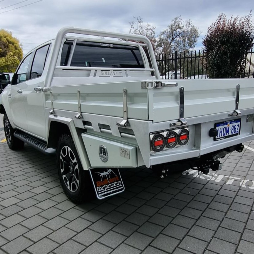 m4cs-hilux-tray-4